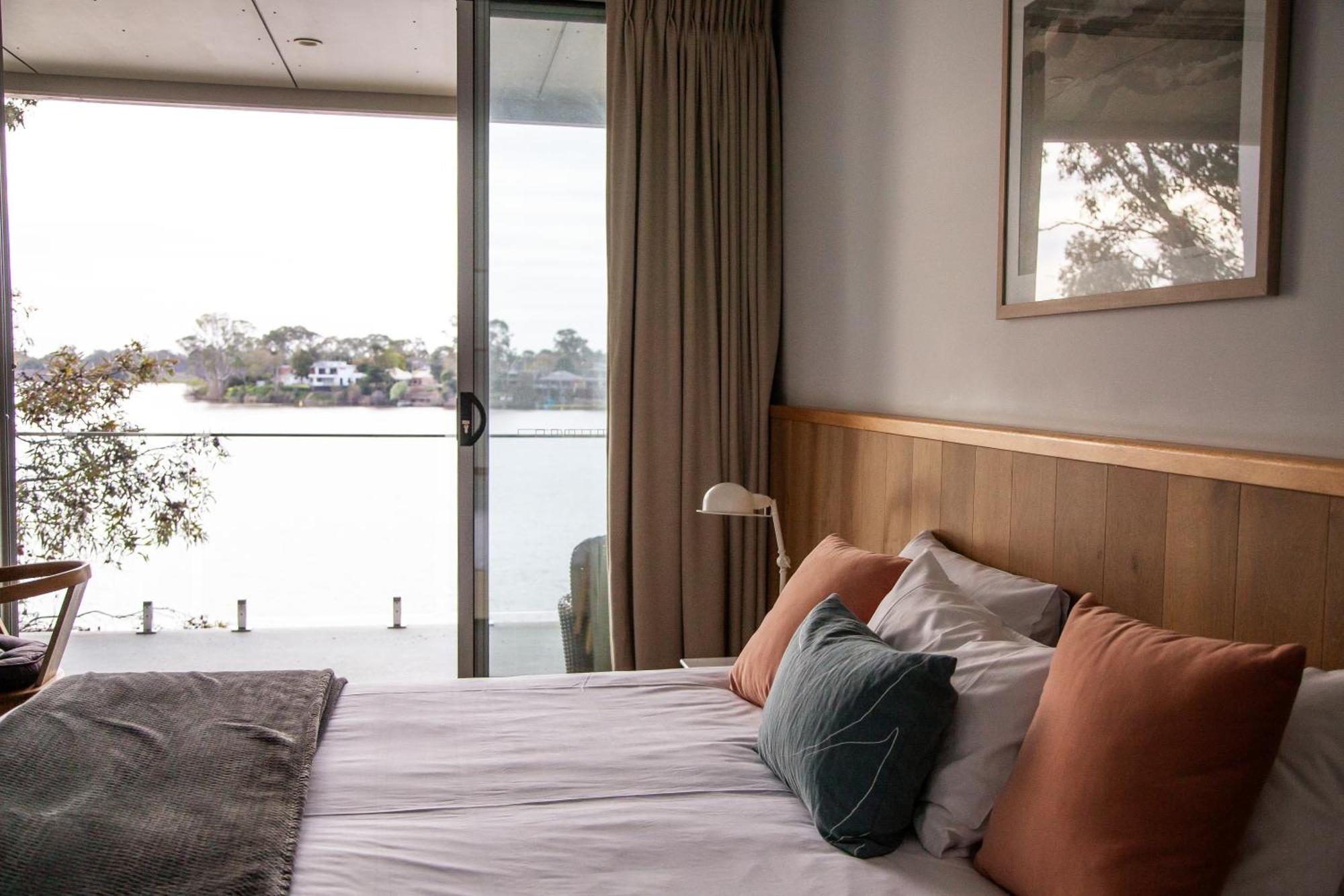 Nagambie Waterfront Motel מראה חיצוני תמונה